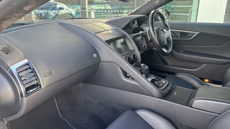 Jaguar F-Type 2.0 P300 R-Dynamic Black 2dr Auto Petrol Coupe